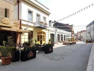 Гостевой дом 4YOU Тбилиси Двухместный номер Делюкс с 1 кроватью или 2 отдельными кроватями-9